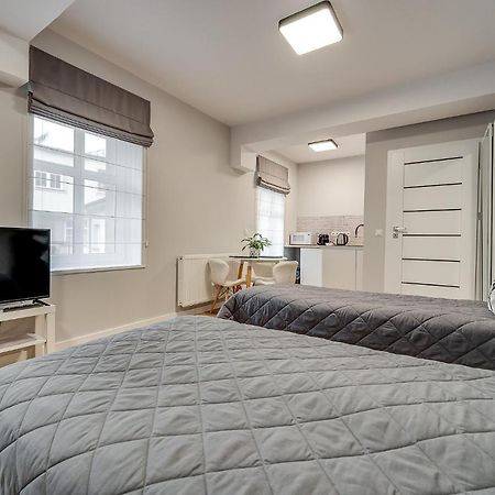 Central Platinum Apartments 18 雷布尼克 外观 照片